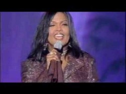 Cece Winans