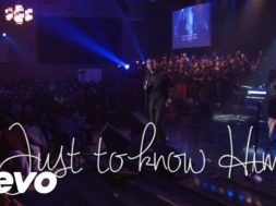 Charles Jenkins & Fellowship Chicago – Just To Know Him (Lyric Video/Live)