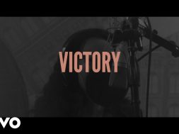 The Clark Sisters – Victory (Lyric Video)